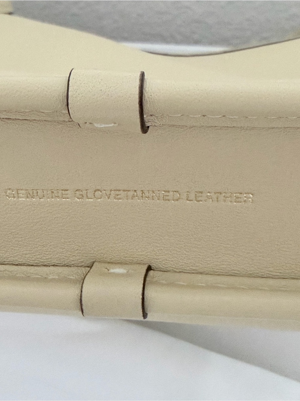 Coach Curve Zip Shoulder Bag Moonlight - Picture 4 of 5